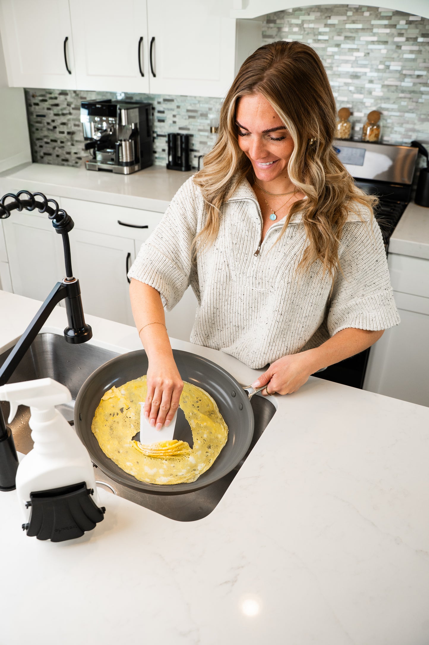 Gunk Gal Scraper | Kitchen Tool for Burnt Food & Tough Messes (Teal)